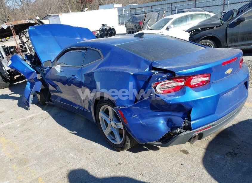 Photo 3 of 2021 Chevrolet Camaro RWD 1LT (VIN 1G1FB1RX3M0128032)