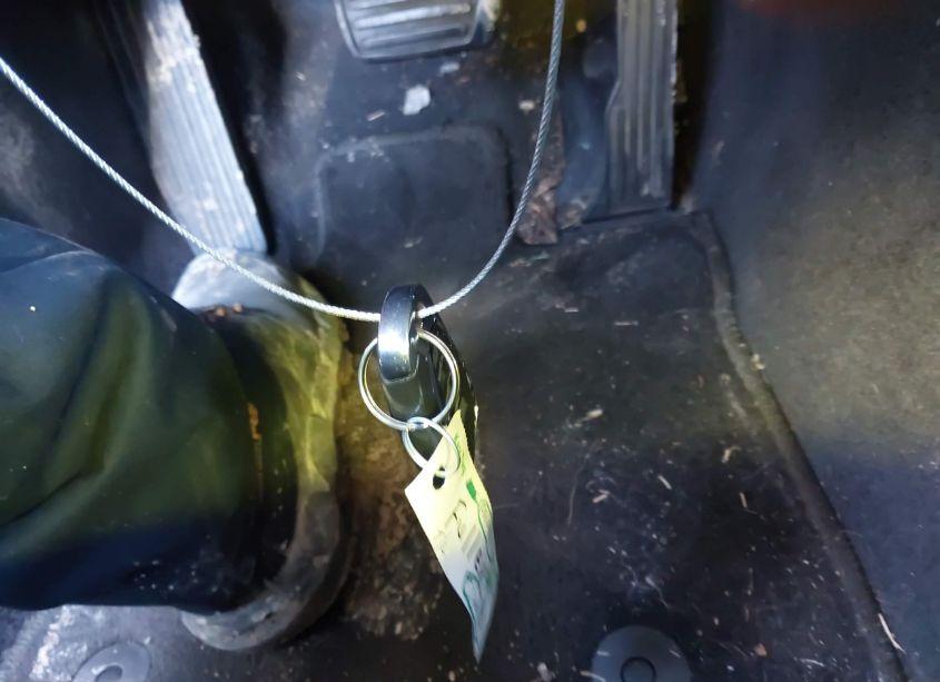 Photo 11 of 2017 Chevrolet Camaro 1LT (VIN 1G1FB1RX4H0121502)