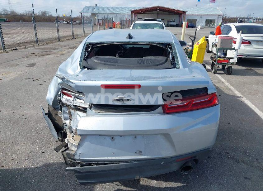 Photo 17 of 2017 Chevrolet Camaro 1LT (VIN 1G1FB1RX4H0184633)