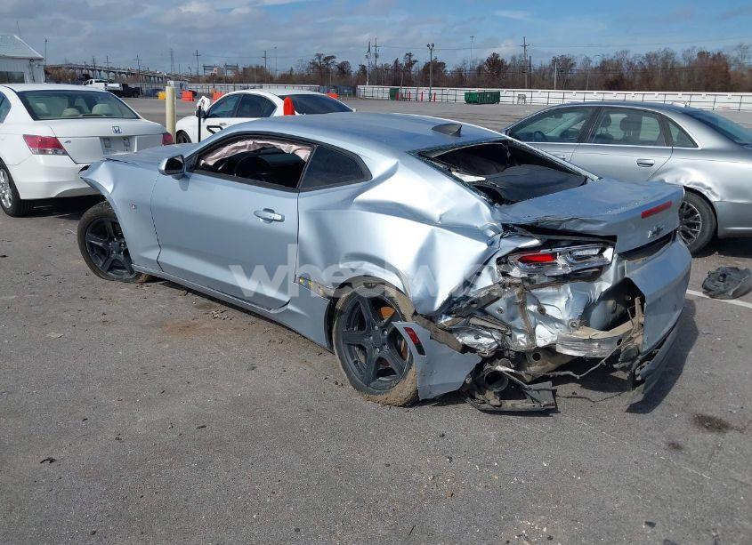 Photo 3 of 2017 Chevrolet Camaro 1LT (VIN 1G1FB1RX4H0184633)