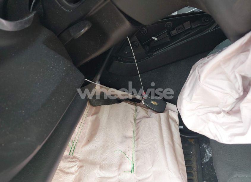 Photo 11 of 2019 Chevrolet Camaro 1LT (VIN 1G1FB1RX4K0114010)