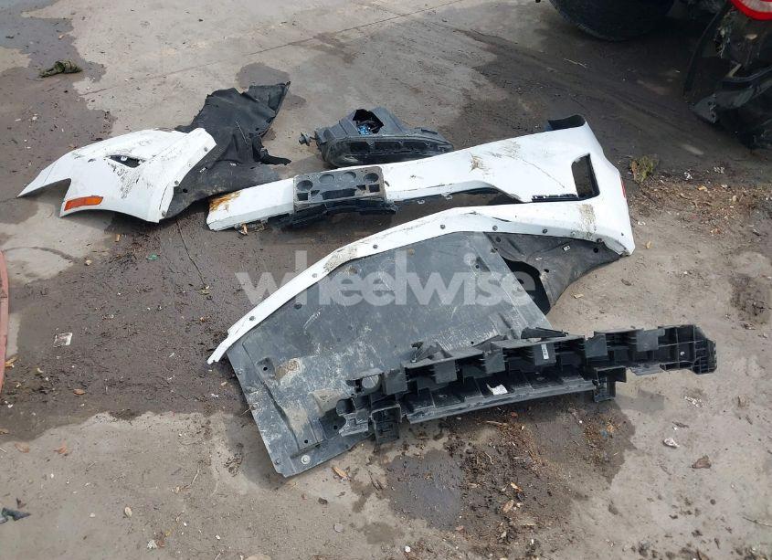 Photo 12 of 2019 Chevrolet Camaro 1LT (VIN 1G1FB1RX4K0114010)