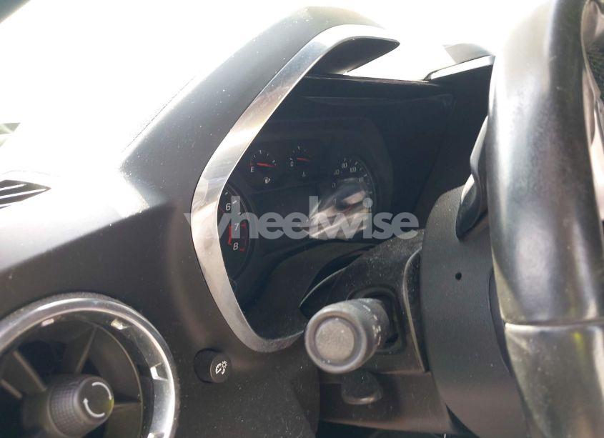 Photo 7 of 2019 Chevrolet Camaro 1LT (VIN 1G1FB1RX4K0114010)