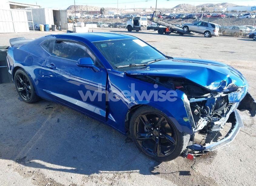 2019 Chevrolet Camaro 1LT (VIN 1G1FB1RX4K0124889) main photo