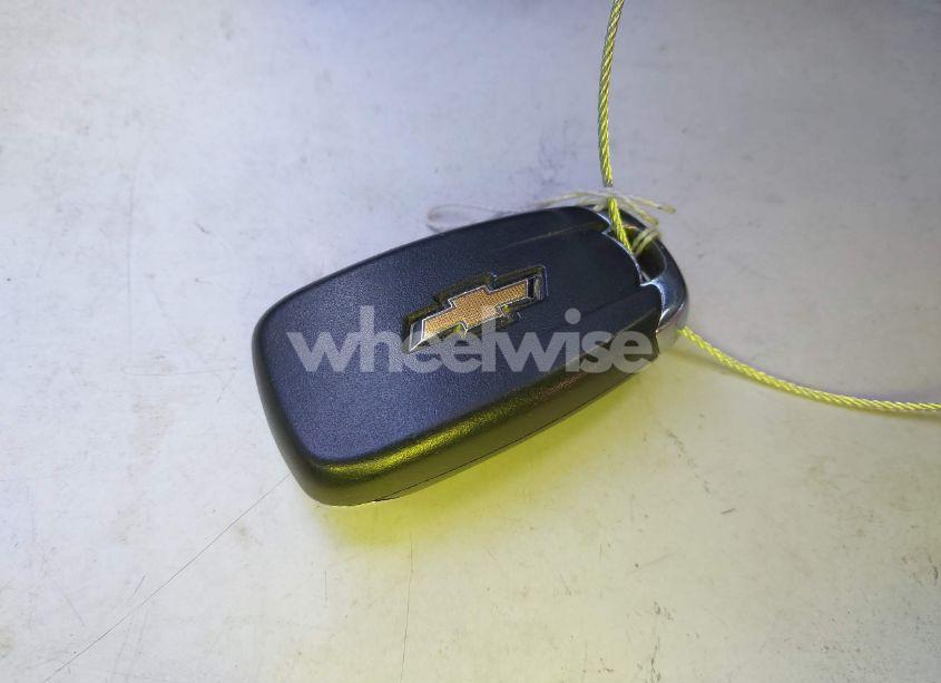 Photo 11 of 2019 Chevrolet Camaro 1LT (VIN 1G1FB1RX4K0124889)