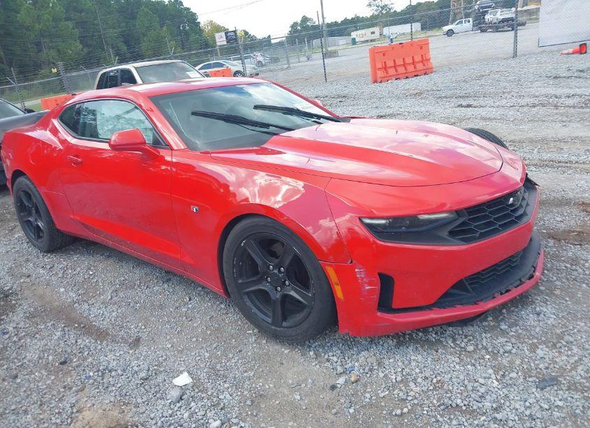 2020 Chevrolet Camaro RWD 1LT (VIN 1G1FB1RX4L0111318) main photo