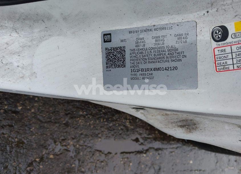 Photo 9 of 2021 Chevrolet Camaro RWD 1LS (VIN 1G1FB1RX4M0142120)