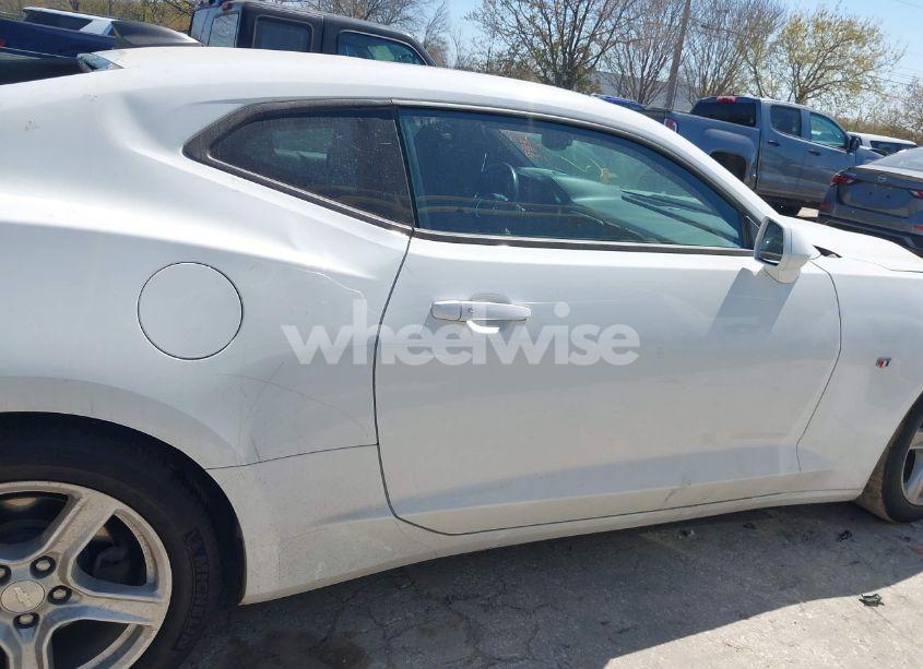 Photo 13 of 2022 Chevrolet Camaro RWD 1LT (VIN 1G1FB1RX4N0109913)