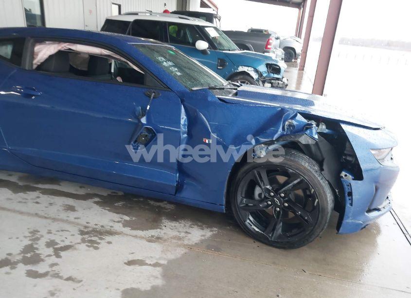 Photo 6 of 2022 Chevrolet Camaro RWD 1LT (VIN 1G1FB1RX4N0124119)