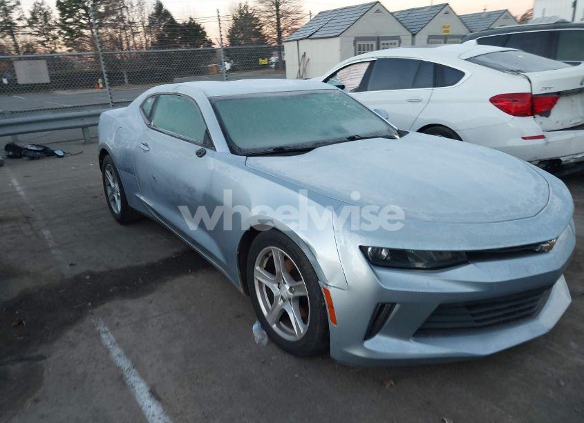 2017 Chevrolet Camaro 1LT (VIN 1G1FB1RX5H0187475) main photo