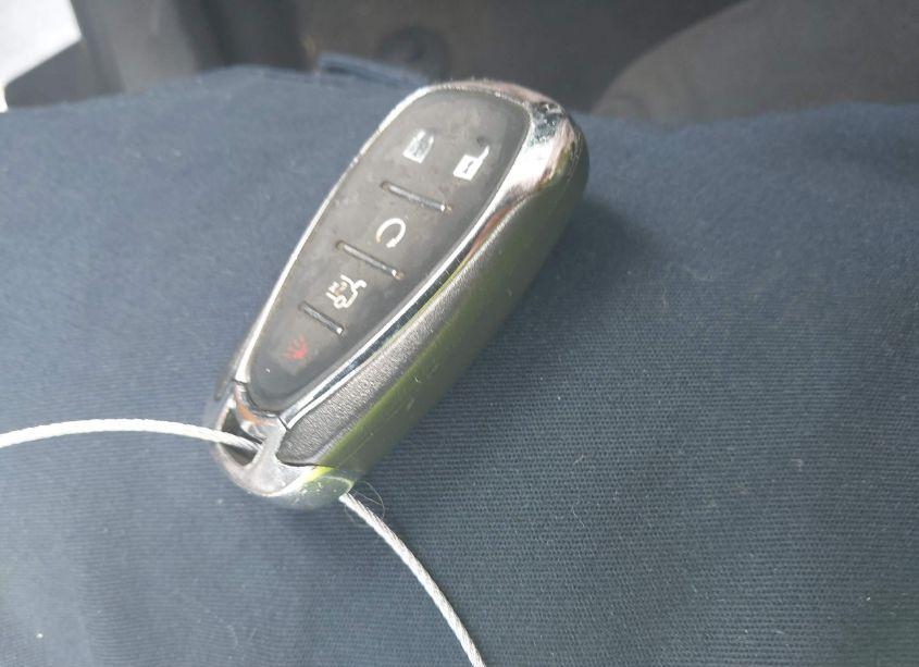 Photo 11 of 2018 Chevrolet Camaro 1LT (VIN 1G1FB1RX5J0115701)