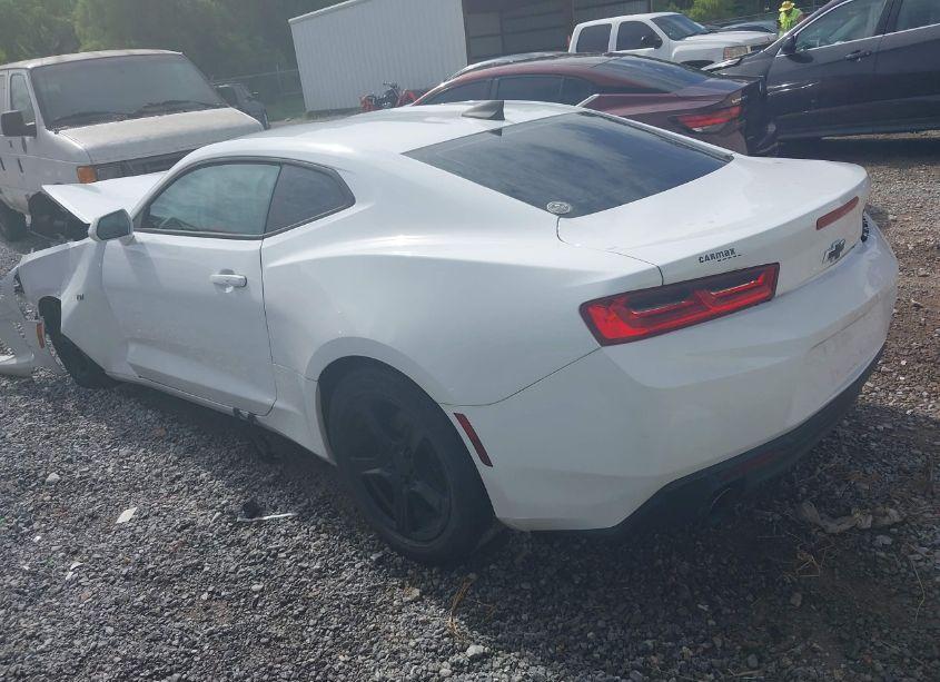 Photo 3 of 2018 Chevrolet Camaro 1LT (VIN 1G1FB1RX5J0115701)