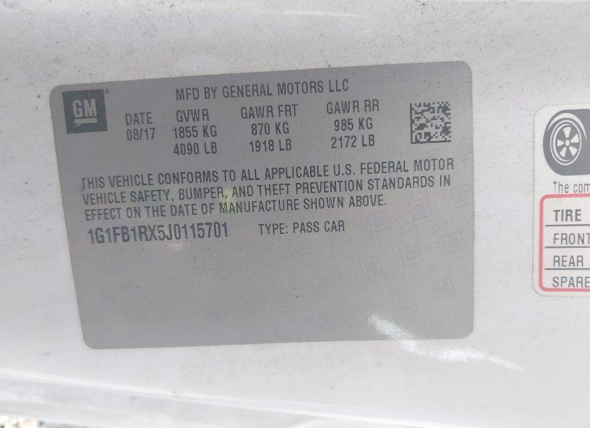 Photo 9 of 2018 Chevrolet Camaro 1LT (VIN 1G1FB1RX5J0115701)