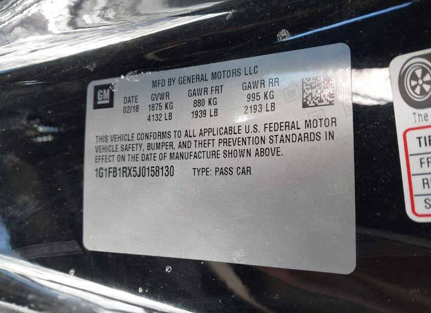 Photo 9 of 2018 Chevrolet Camaro 1LT (VIN 1G1FB1RX5J0158130)