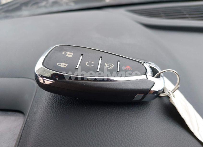 Photo 11 of 2019 Chevrolet Camaro 1LT (VIN 1G1FB1RX5K0119622)