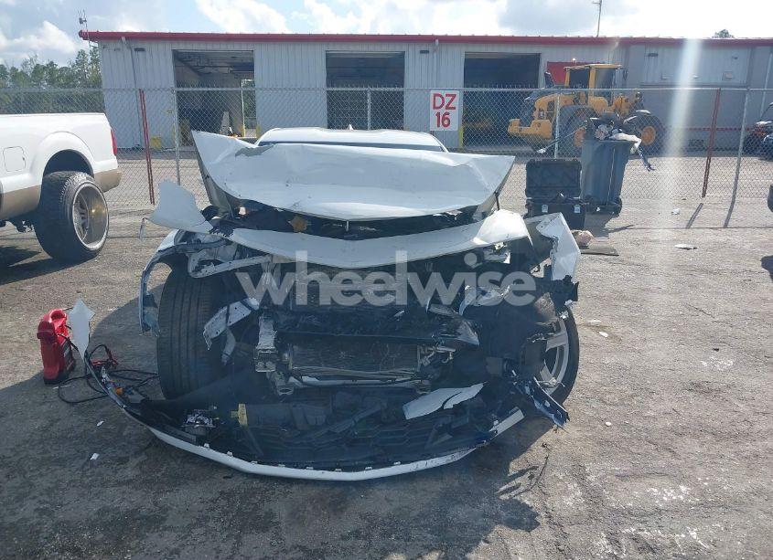 Photo 12 of 2019 Chevrolet Camaro LS/LT (VIN 1G1FB1RX5K0131382)