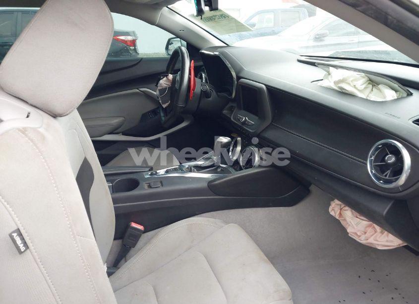 Photo 5 of 2020 Chevrolet Camaro RWD 1LS (VIN 1G1FB1RX5L0144361)