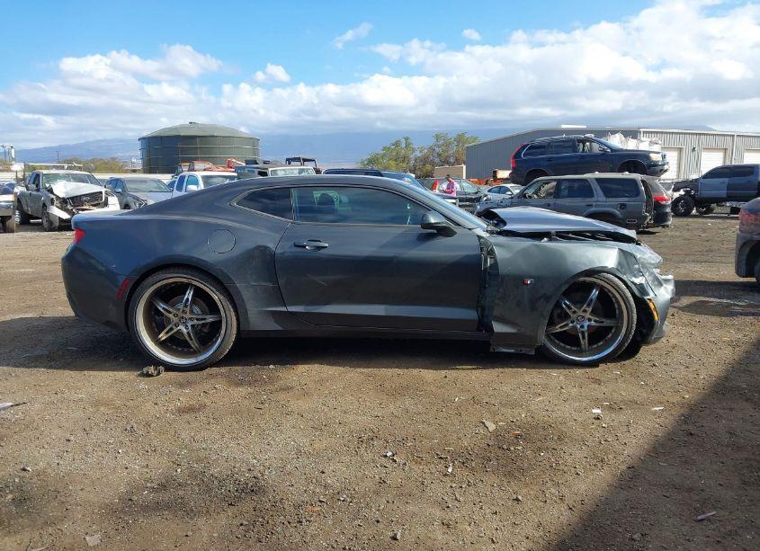 Photo 13 of 2016 Chevrolet Camaro 1LT (VIN 1G1FB1RX6G0163409)