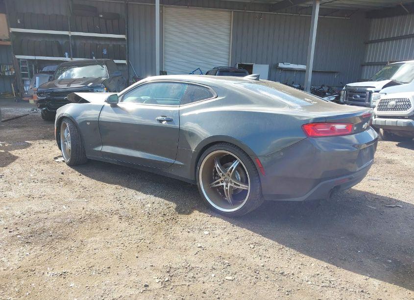 Photo 3 of 2016 Chevrolet Camaro 1LT (VIN 1G1FB1RX6G0163409)