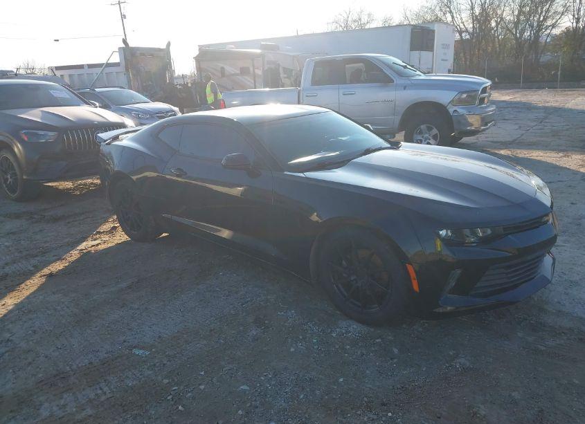 2016 Chevrolet Camaro 1LT (VIN 1G1FB1RX6G0164673) main photo