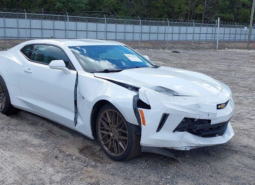 Photo 6 of 2017 Chevrolet Camaro 1LT (VIN 1G1FB1RX6H0103681)