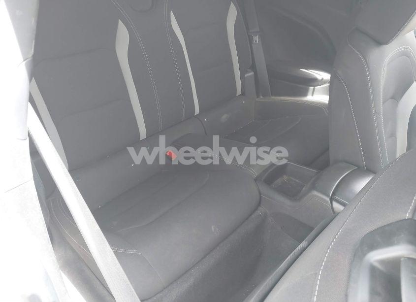 Photo 8 of 2018 Chevrolet Camaro 1LT (VIN 1G1FB1RX6J0178371)