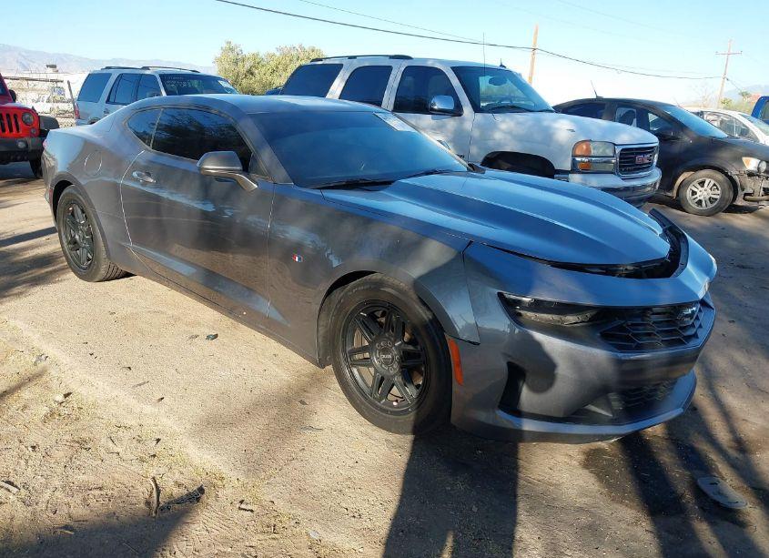 2020 Chevrolet Camaro RWD 1LS (VIN 1G1FB1RX6L0100935) main photo