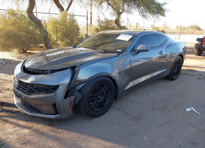 Photo 2 of 2020 Chevrolet Camaro RWD 1LS (VIN 1G1FB1RX6L0100935)