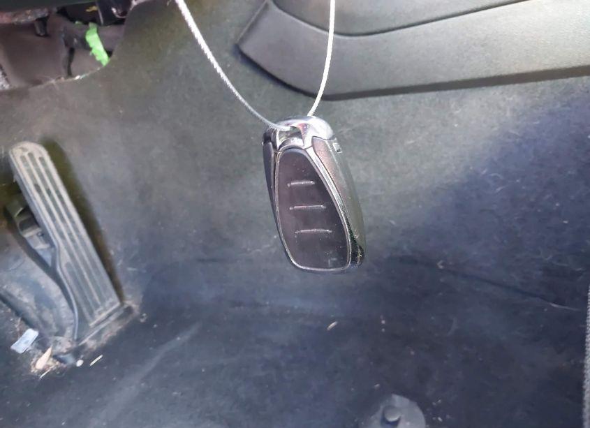 Photo 11 of 2016 Chevrolet Camaro 1LT (VIN 1G1FB1RX7G0163936)