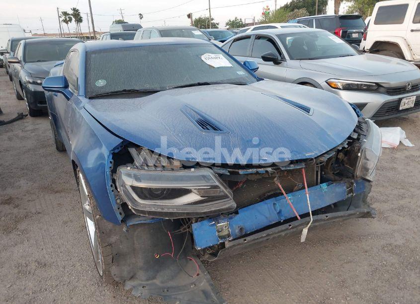2016 Chevrolet Camaro 1LT (VIN 1G1FB1RX7G0165153) main photo