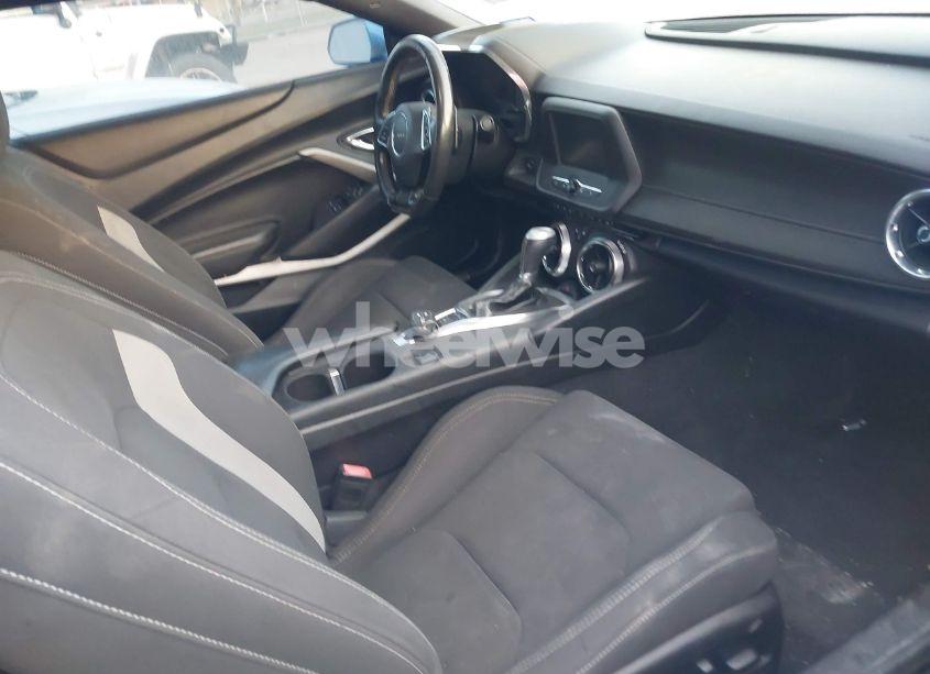 Photo 5 of 2016 Chevrolet Camaro 1LT (VIN 1G1FB1RX7G0165153)