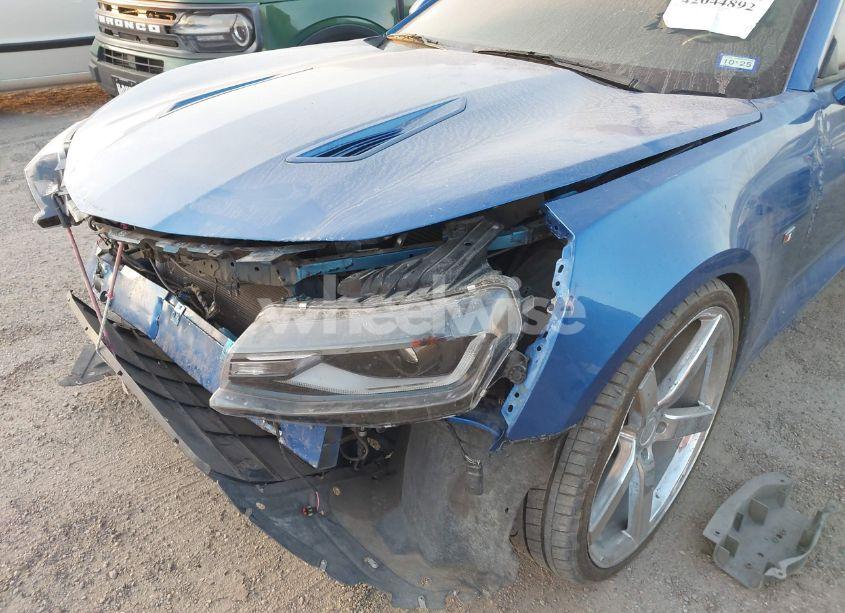 Photo 6 of 2016 Chevrolet Camaro 1LT (VIN 1G1FB1RX7G0165153)