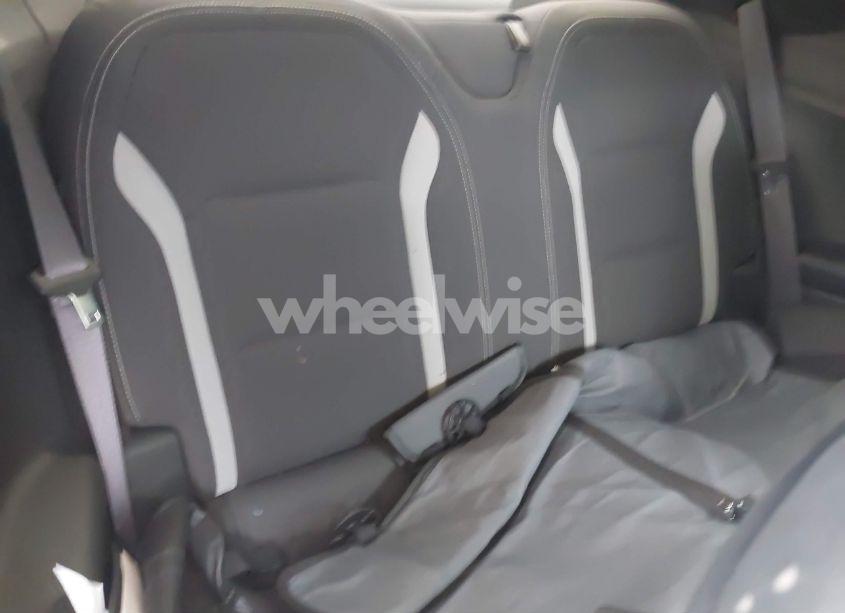 Photo 8 of 2017 Chevrolet Camaro 1LT (VIN 1G1FB1RX7H0164943)