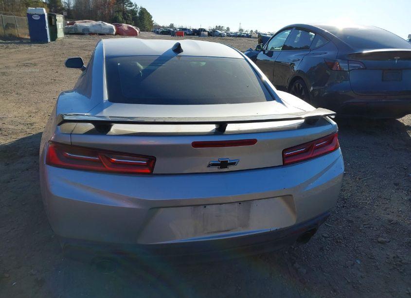 Photo 16 of 2018 Chevrolet Camaro 1LT (VIN 1G1FB1RX7J0108247)