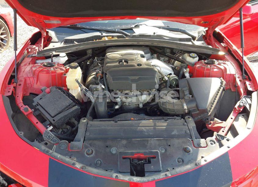 Photo 10 of 2018 Chevrolet Camaro 1LT (VIN 1G1FB1RX7J0188455)