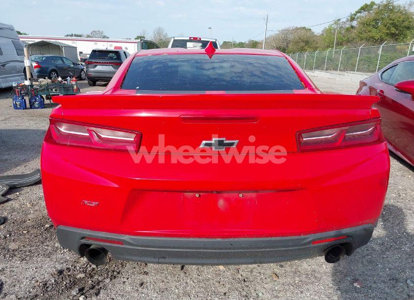 Photo 16 of 2018 Chevrolet Camaro 1LT (VIN 1G1FB1RX7J0188455)