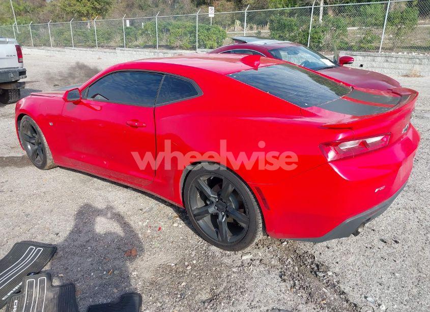 Photo 3 of 2018 Chevrolet Camaro 1LT (VIN 1G1FB1RX7J0188455)