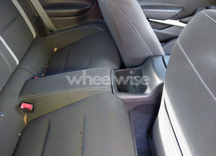 Photo 8 of 2018 Chevrolet Camaro 1LT (VIN 1G1FB1RX7J0188455)