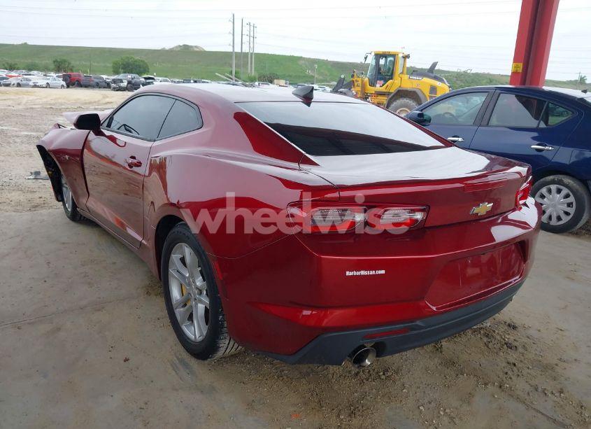 Photo 3 of 2021 Chevrolet Camaro RWD 1LS (VIN 1G1FB1RX7M0139650)