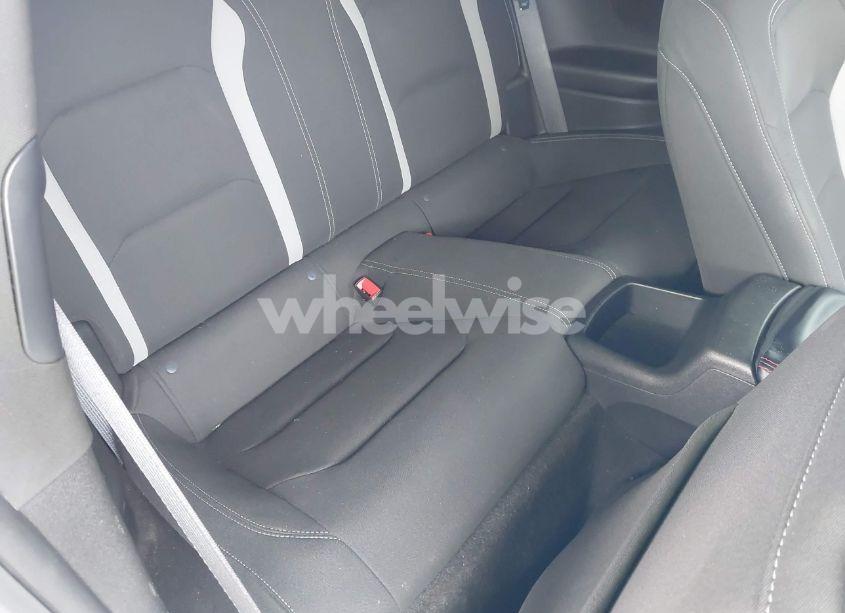 Photo 8 of 2021 Chevrolet Camaro RWD 1LS (VIN 1G1FB1RX7M0139650)