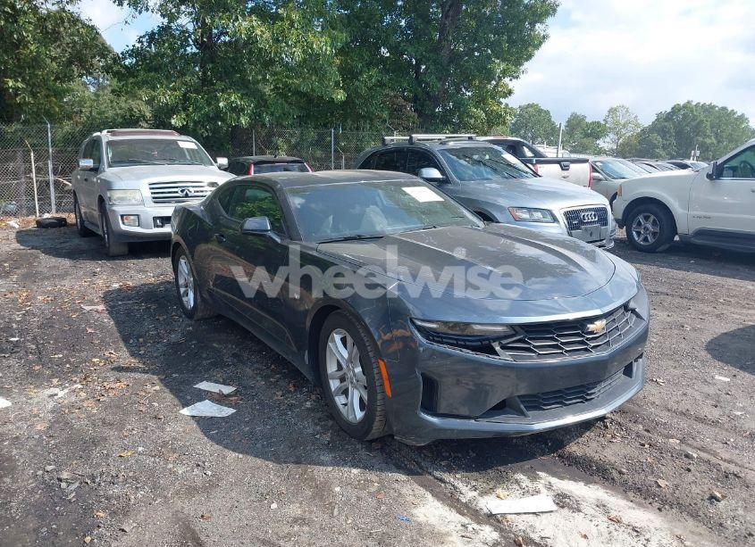 2022 Chevrolet Camaro RWD 1LS (VIN 1G1FB1RX7N0123076) main photo