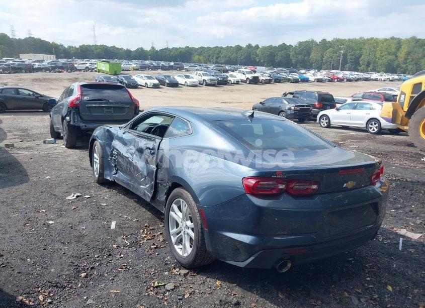Photo 3 of 2022 Chevrolet Camaro RWD 1LS (VIN 1G1FB1RX7N0123076)