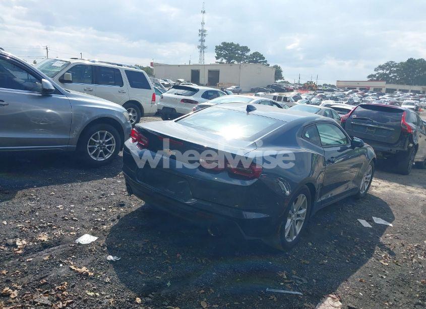 Photo 4 of 2022 Chevrolet Camaro RWD 1LS (VIN 1G1FB1RX7N0123076)