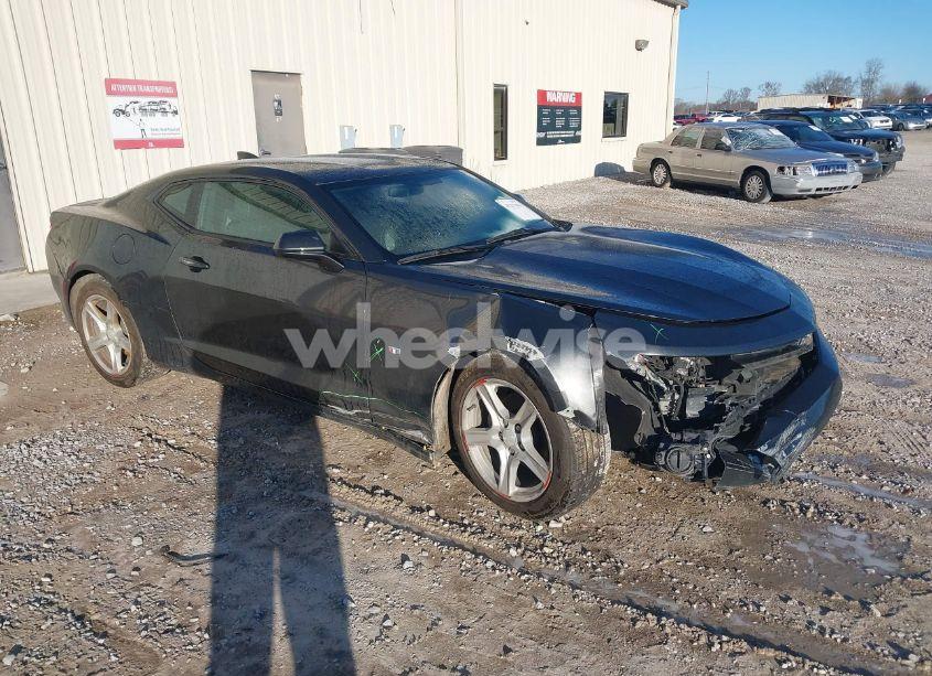 2017 Chevrolet Camaro 1LT (VIN 1G1FB1RX8H0107859) main photo