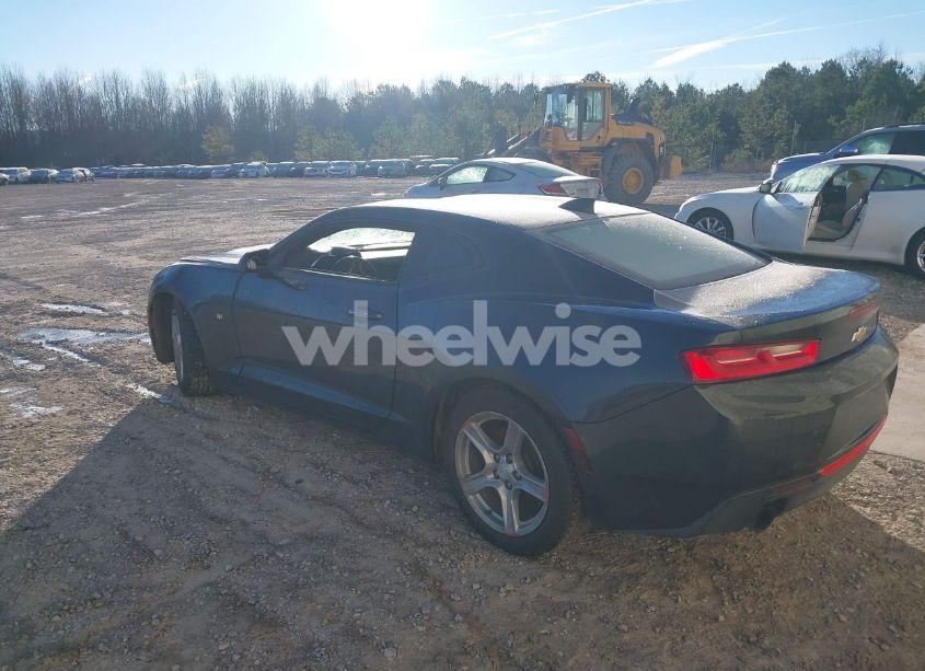 Photo 3 of 2017 Chevrolet Camaro 1LT (VIN 1G1FB1RX8H0107859)