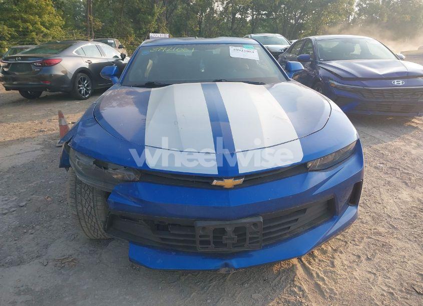 Photo 13 of 2017 Chevrolet Camaro 1LT (VIN 1G1FB1RX8H0108638)