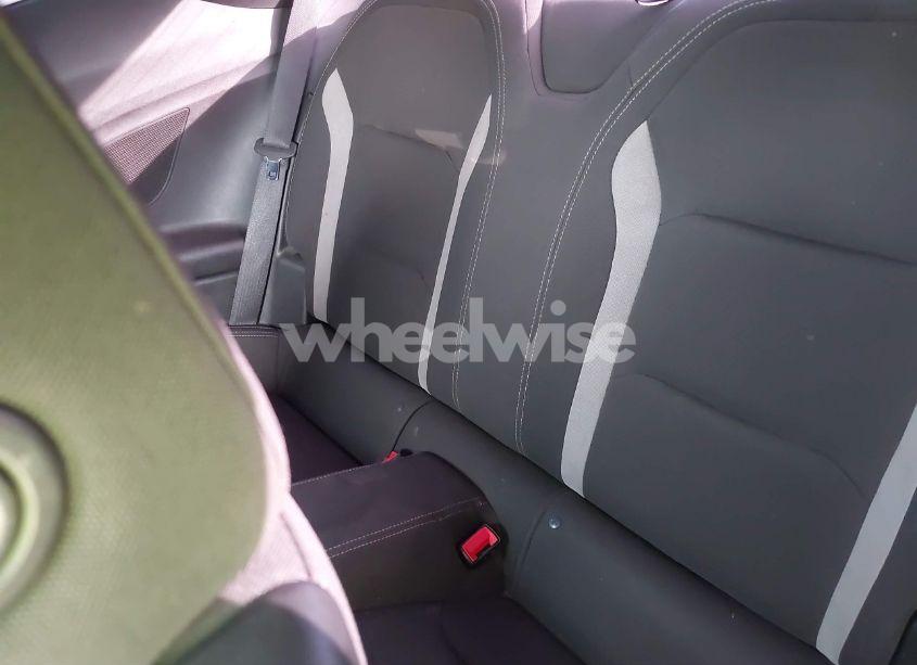 Photo 8 of 2018 Chevrolet Camaro 1LT (VIN 1G1FB1RX8J0160874)