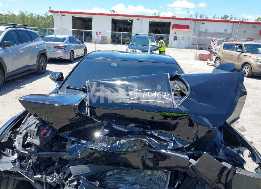 Photo 10 of 2018 Chevrolet Camaro 1LT (VIN 1G1FB1RX8J0184852)