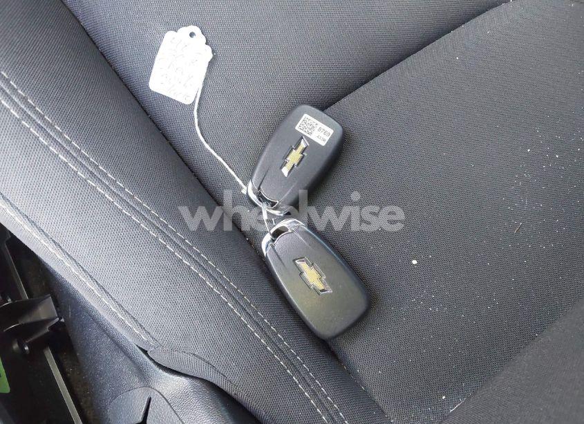 Photo 11 of 2018 Chevrolet Camaro 1LT (VIN 1G1FB1RX8J0184852)