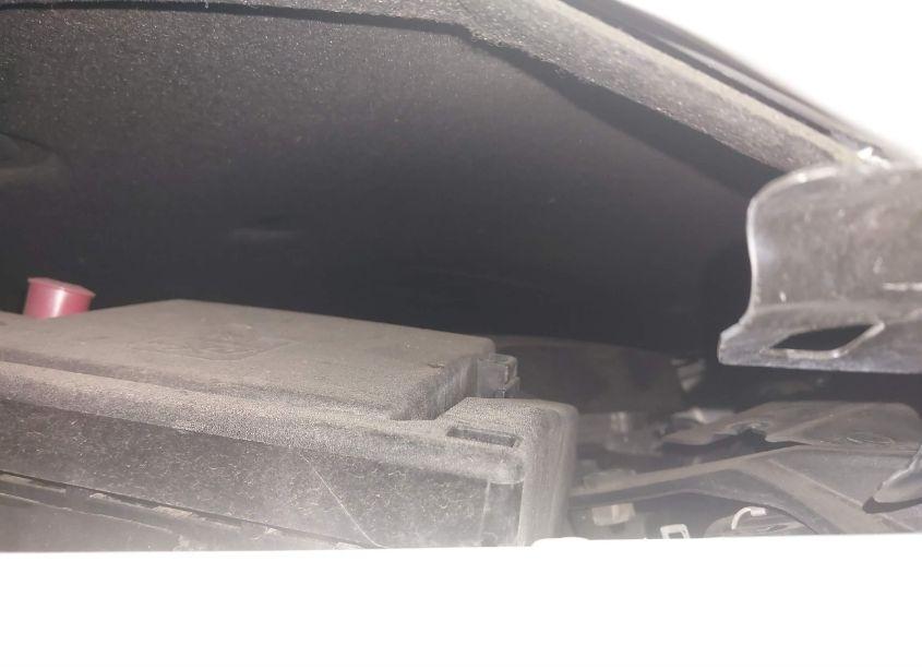 Photo 10 of 2019 Chevrolet Camaro 1LT (VIN 1G1FB1RX8K0141579)